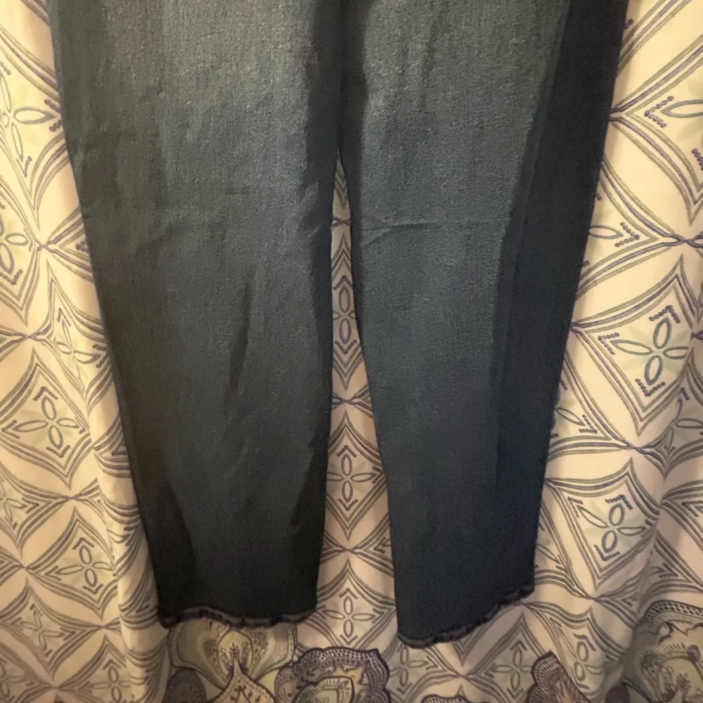 NWT Nicole Miller Vintage Comfort Jeans in Deep Blue W/Pockets “Worn Style” - Picture 14 of 16